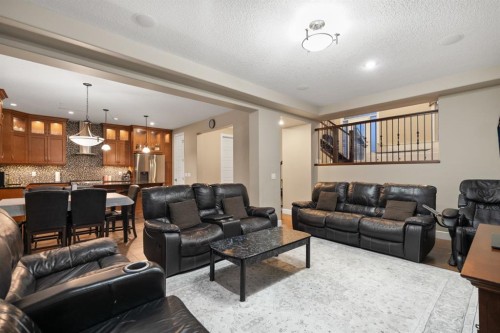 209 Cityscape Gardens Ne, Calgary, AB - Indoor Photo Showing Living Room