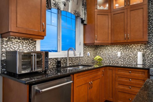 209 Cityscape Gardens Ne, Calgary, AB - Indoor Photo Showing Kitchen With Double Sink