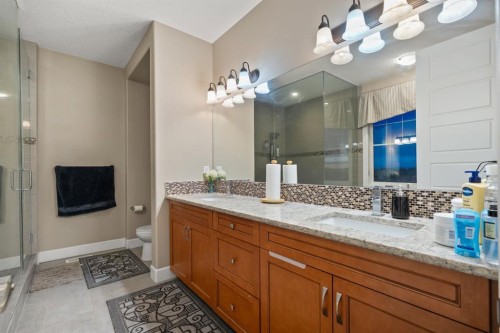 209 Cityscape Gardens Ne, Calgary, AB - Indoor Photo Showing Bathroom