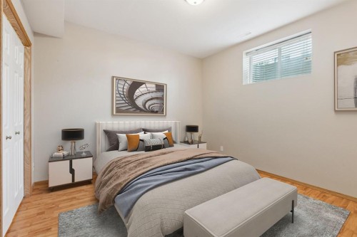 17 Prestwick Pond Terrace Se, Calgary, AB - Indoor Photo Showing Bedroom