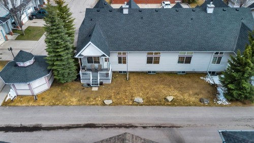 17 Prestwick Pond Terrace Se, Calgary, AB - Outdoor