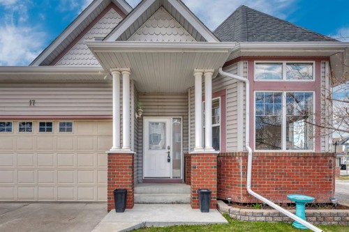 17 Prestwick Pond Terrace Se, Calgary, AB - Outdoor With Facade