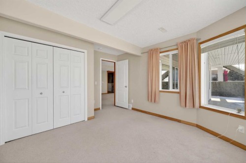 359 Rocky Ridge Drive Nw, Calgary, AB - Indoor Photo Showing Other Room