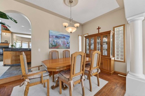 359 Rocky Ridge Drive Nw, Calgary, AB - Indoor Photo Showing Dining Room