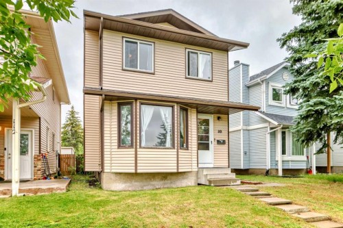 110 Edgeburn Crescent Nw, Calgary, AB - Outdoor With Facade