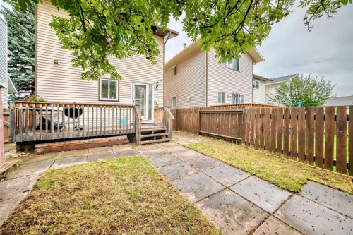 110 Edgeburn Crescent Nw, Calgary, AB - Outdoor With Deck Patio Veranda