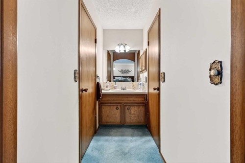 168 Templewood Drive Ne, Calgary, AB - Indoor