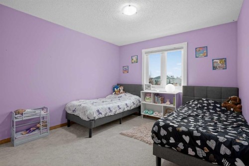 112 West Creek Close, Chestermere, AB - Indoor Photo Showing Bedroom