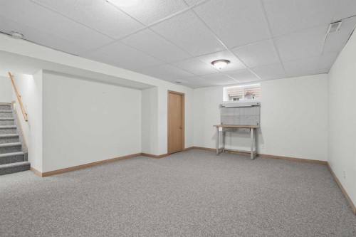 112 West Creek Close, Chestermere, AB - Indoor Photo Showing Other Room