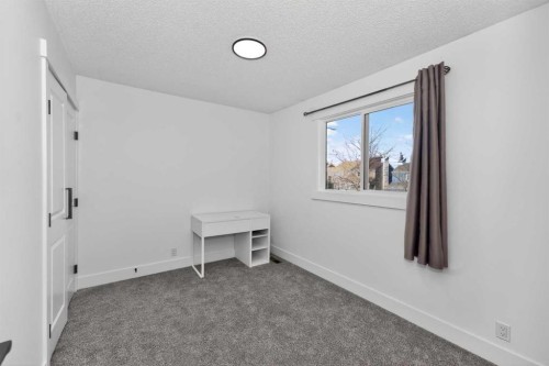 3319 56 Street Ne, Calgary, AB - Indoor Photo Showing Other Room