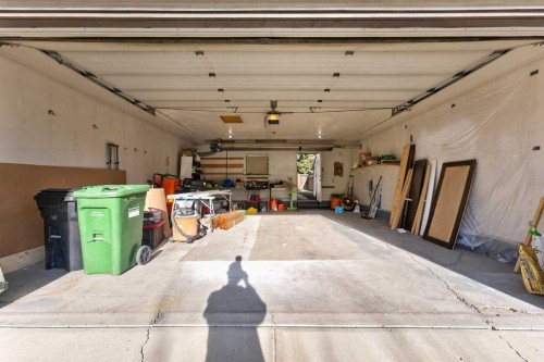 3319 56 Street Ne, Calgary, AB - Indoor Photo Showing Garage