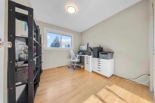 128 Allandale Close Se, Calgary, AB - Indoor Photo Showing Other Room