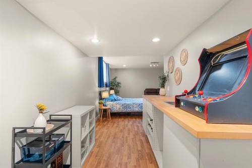 128 Allandale Close Se, Calgary, AB - Indoor Photo Showing Other Room