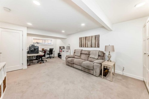 52 Walden Lane Se, Calgary, AB - Indoor