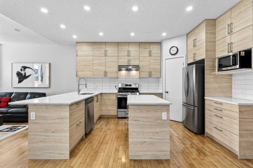 865 Citadel Way Nw, Calgary, AB - Indoor Photo Showing Kitchen With Upgraded Kitchen