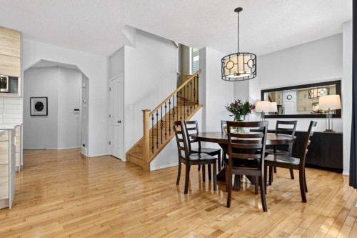 865 Citadel Way Nw, Calgary, AB - Indoor Photo Showing Dining Room