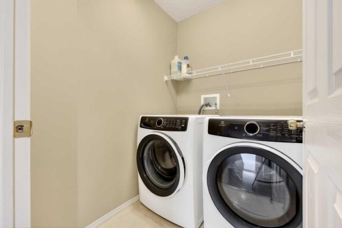 865 Citadel Way Nw, Calgary, AB - Indoor Photo Showing Laundry Room