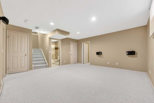 865 Citadel Way Nw, Calgary, AB - Indoor Photo Showing Other Room