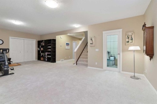202 Tusslewood Terrace Nw, Calgary, AB - Indoor