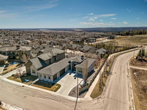 34 Elveden Heights Sw, Calgary, AB - Outdoor With View
