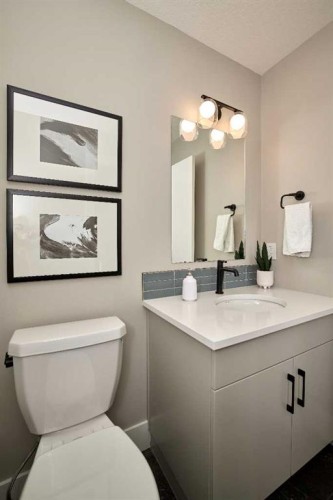 - Indoor Photo Showing Bathroom