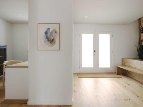 5036 Vanstone Crescent Nw, Calgary, AB - Indoor Photo Showing Other Room