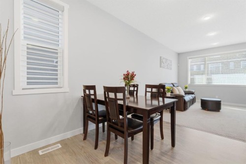 131 Walcrest Way Se, Calgary, AB - Indoor Photo Showing Dining Room
