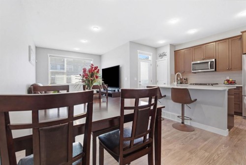 131 Walcrest Way Se, Calgary, AB - Indoor