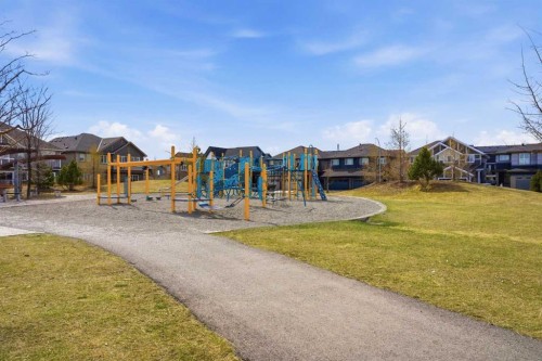 131 Walcrest Way Se, Calgary, AB 