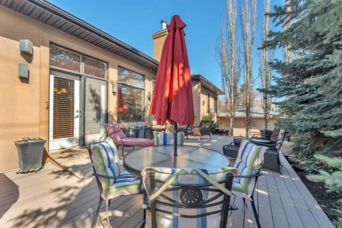 183 Westview Drive Sw, Calgary, AB - Outdoor With Deck Patio Veranda