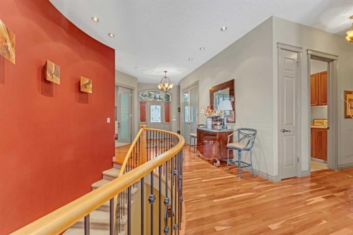 183 Westview Drive Sw, Calgary, AB - Indoor Photo Showing Other Room