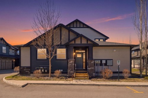 403-110 Coopers Common SW Airdrie, AB T4B 3Y3