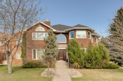 34 Christie Estate Gardens SW Calgary, AB T3H 2R4