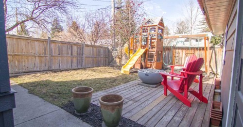 15 Hamlet Road Sw, Calgary, AB - Outdoor With Deck Patio Veranda