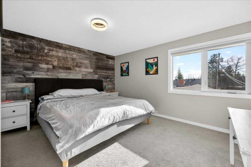 611 Lake Linnet Crescent Se, Calgary, AB - Indoor Photo Showing Bedroom
