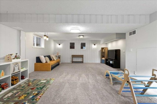 611 Lake Linnet Crescent Se, Calgary, AB - Indoor