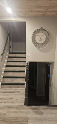 5489 51 Avenue, Lacombe, AB - Indoor Photo Showing Other Room