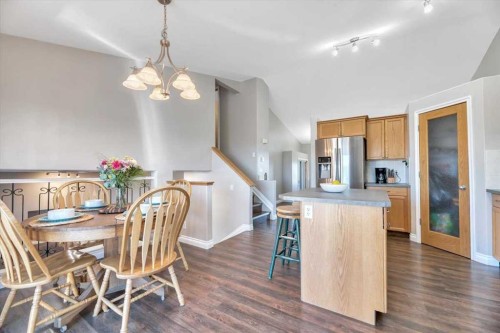 476 Highland Close, Strathmore, AB - Indoor Photo Showing Dining Room