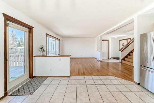 141 Arbour Crest Mews Nw, Calgary, AB - Indoor Photo Showing Other Room