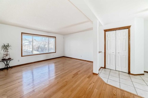 141 Arbour Crest Mews Nw, Calgary, AB - Indoor Photo Showing Other Room