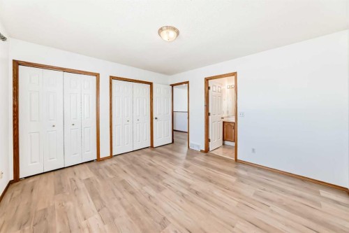 141 Arbour Crest Mews Nw, Calgary, AB - Indoor Photo Showing Other Room