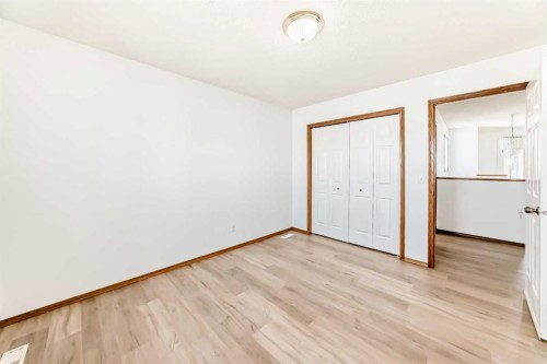 141 Arbour Crest Mews Nw, Calgary, AB - Indoor Photo Showing Other Room