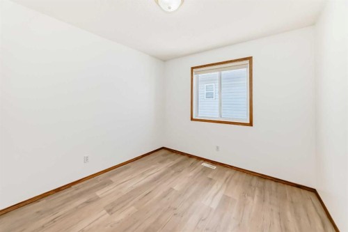 141 Arbour Crest Mews Nw, Calgary, AB - Indoor Photo Showing Other Room