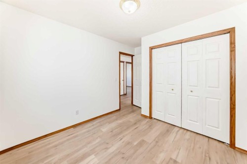 141 Arbour Crest Mews Nw, Calgary, AB - Indoor Photo Showing Other Room