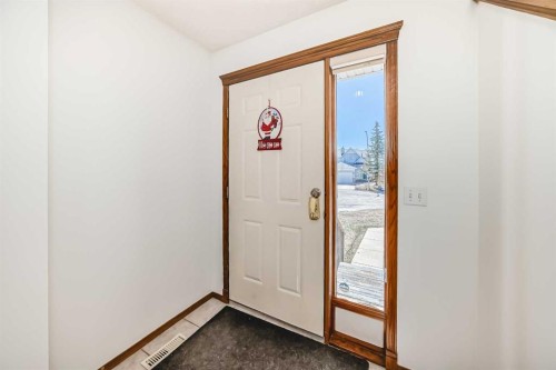 141 Arbour Crest Mews Nw, Calgary, AB - Indoor Photo Showing Other Room