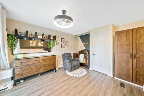 5 Shawglen Court Sw, Calgary, AB - Indoor