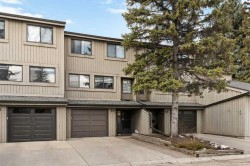 39-10401 19 Street SW Calgary, AB T2W 3E7