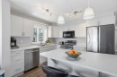 4201-279 Copperpond Common Se, Calgary, AB  - Indoor Photo Showing Kitchen 