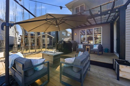 312 Sunset View, Cochrane, AB - Outdoor With Exterior