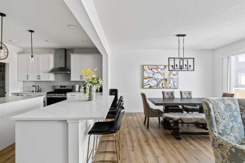 314 Walcrest Way Se, Calgary, AB - Indoor